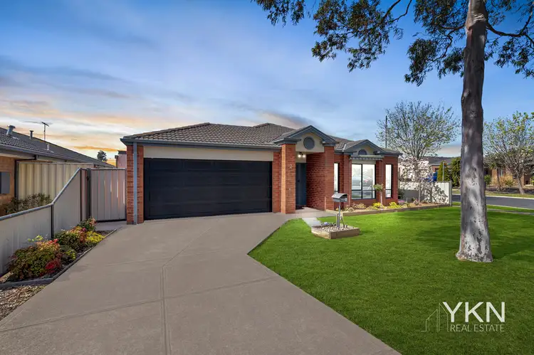 2 Eliza Grove, Wyndham Vale VIC 3024