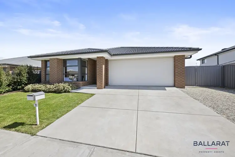 11 Cork Street, Alfredton VIC 3350
