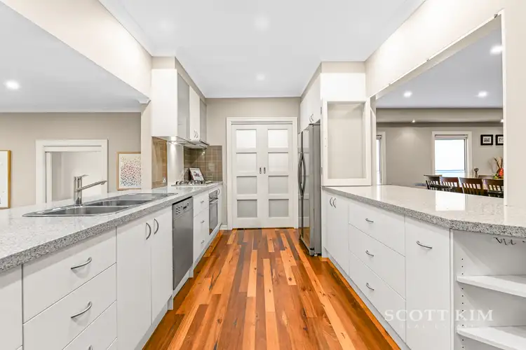 Fifth view of Homely house listing, 22 Cash Grove, Mount Waverley VIC 3149