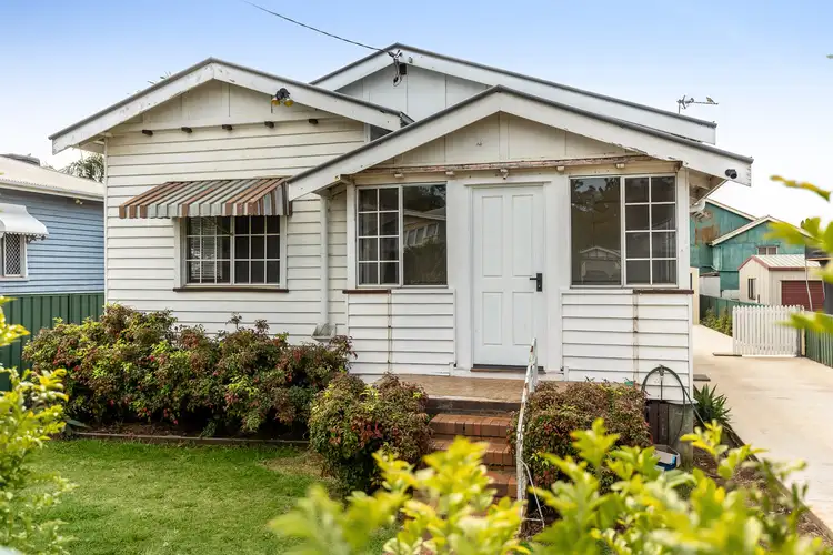 217 Campbell Street, Newtown QLD 4350