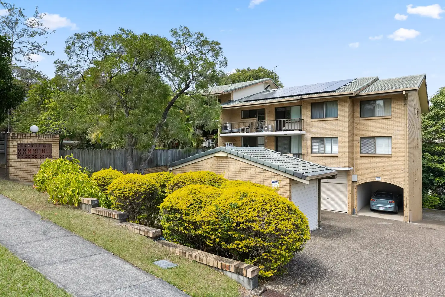 Main view of Homely apartment listing, 10/26 Ada Street, Taringa QLD 4068