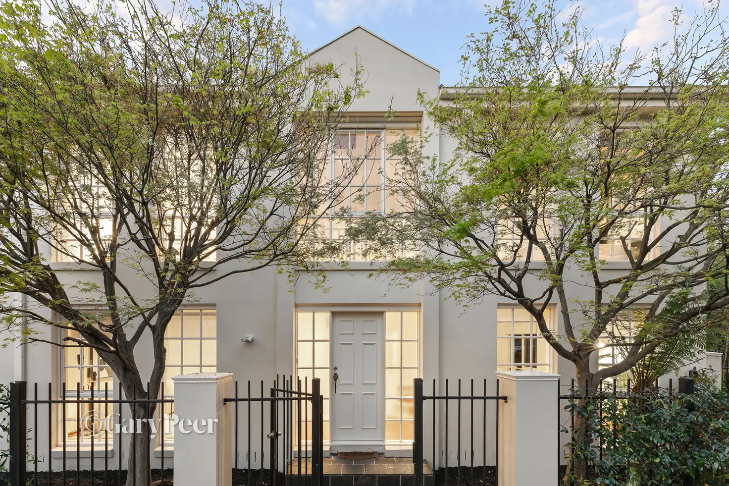 Main view of Homely townhouse listing, 2/158 Kambrook Road, Caulfield VIC 3162