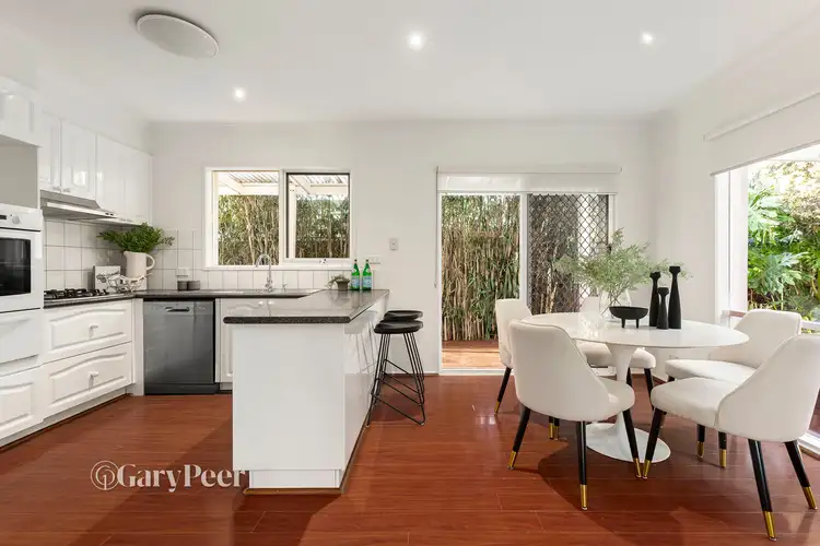 Fifth view of Homely townhouse listing, 2/158 Kambrook Road, Caulfield VIC 3162