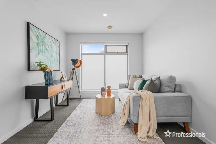 Sixth view of Homely townhouse listing, 2/77 Burlington Street, Oakleigh VIC 3166