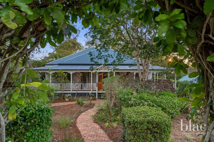 27 Hunter Circuit, Petrie QLD 4502