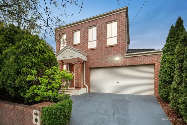 22 Saxon Street, Doncaster VIC 3108