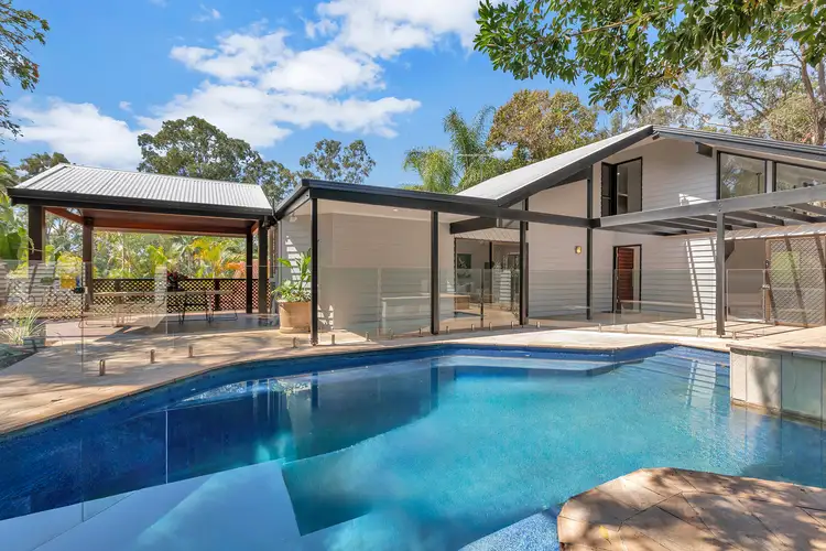 127 Chapel Hill Road, Chapel Hill QLD 4069