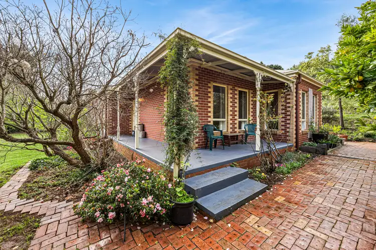110 Smokeytown Road, Springmount VIC 3364