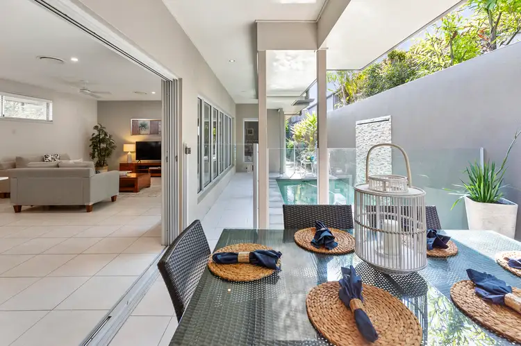 24 Hendry Street, Tewantin QLD 4565