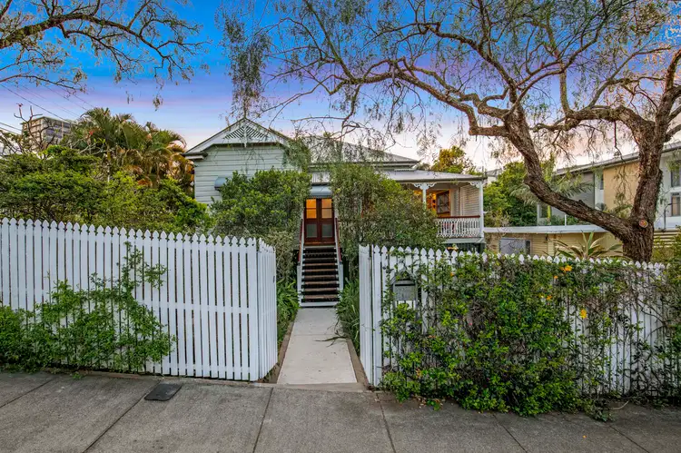 19 Princess Street, Taringa QLD 4068