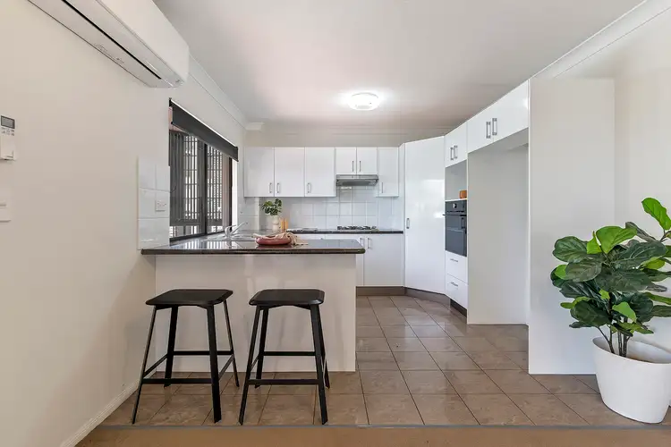 Sixth view of Homely unit listing, 2/56 Glen Road, Toowong QLD 4066