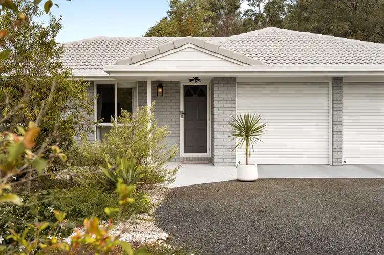 33 Woodview Street, Samford Valley QLD 4520