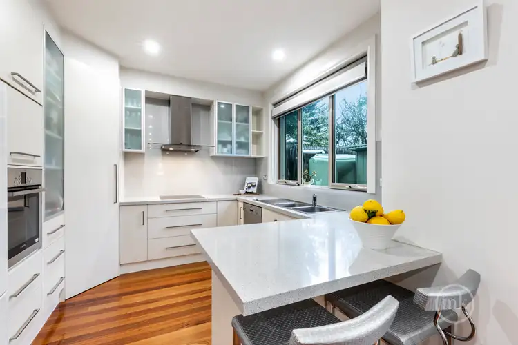 Fifth view of Homely unit listing, 2/30 Lambourn Road, Watsonia VIC 3087