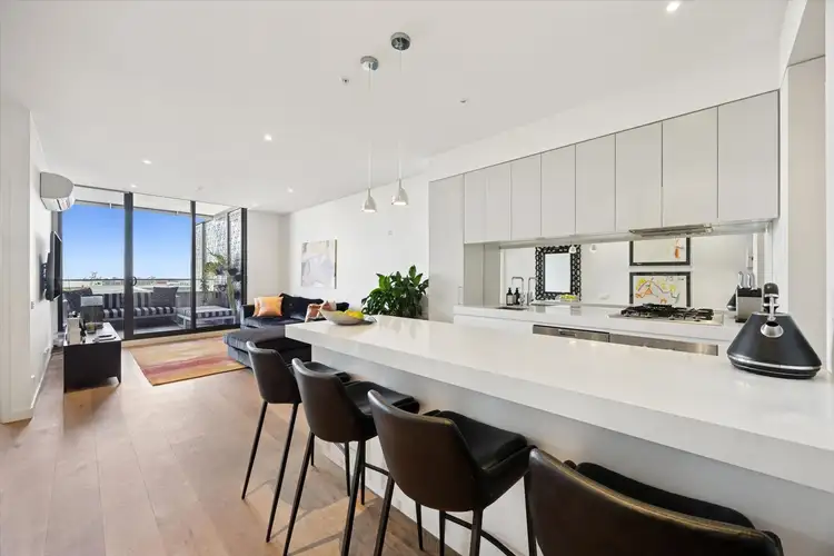 221/380 Bay Street, Brighton VIC 3186