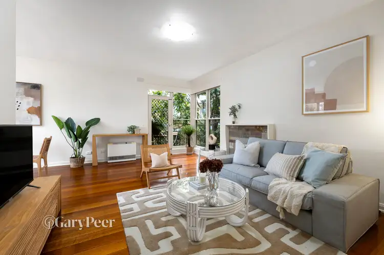 4/10 St Aubins Avenue, Caulfield North VIC 3161