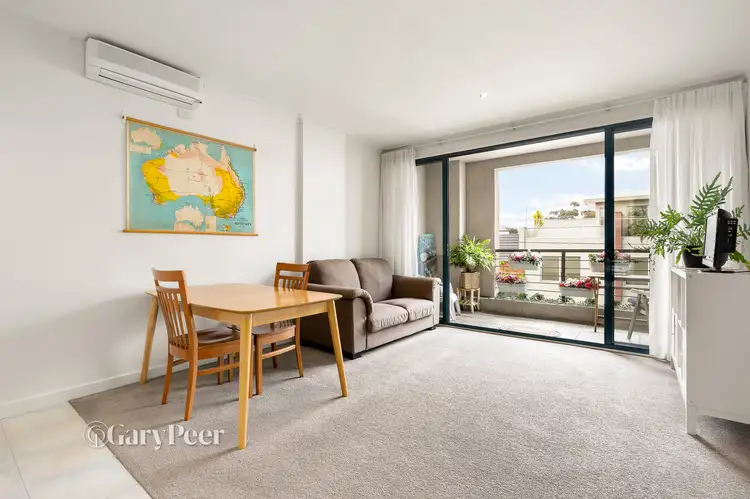 Second view of Homely apartment listing, 6/125-127 Mckinnon Road, Mckinnon VIC 3204
