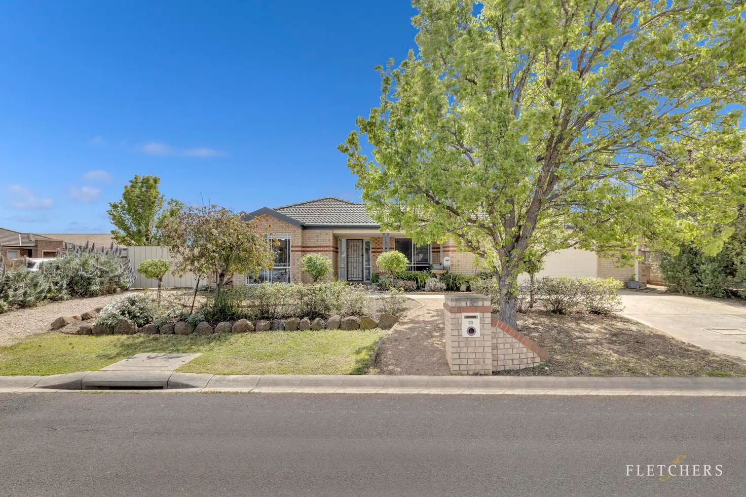 Main view of Homely house listing, 33 Ranfurlie Circuit, Melton West VIC 3337