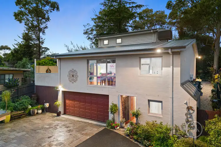 Second view of Homely house listing, 2/6 Macaulay Court, Eltham VIC 3095