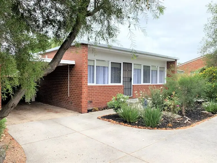 4/2 Worwong Avenue, Somerville VIC 3912