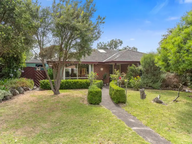 1 Saligna Court, Langwarrin VIC 3910