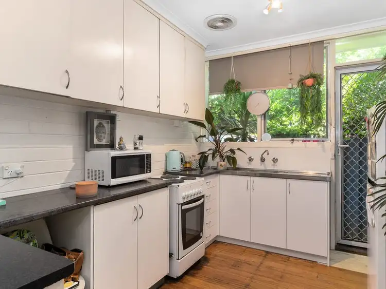 Fifth view of Homely unit listing, 5/2 Worwong Avenue, Somerville VIC 3912