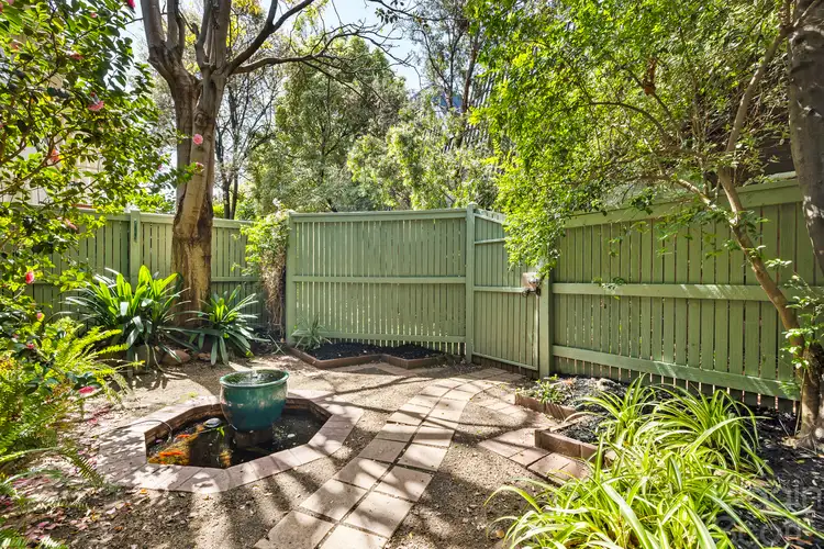 Third view of Homely apartment listing, 2/4 Charlotte Place, St Kilda VIC 3182
