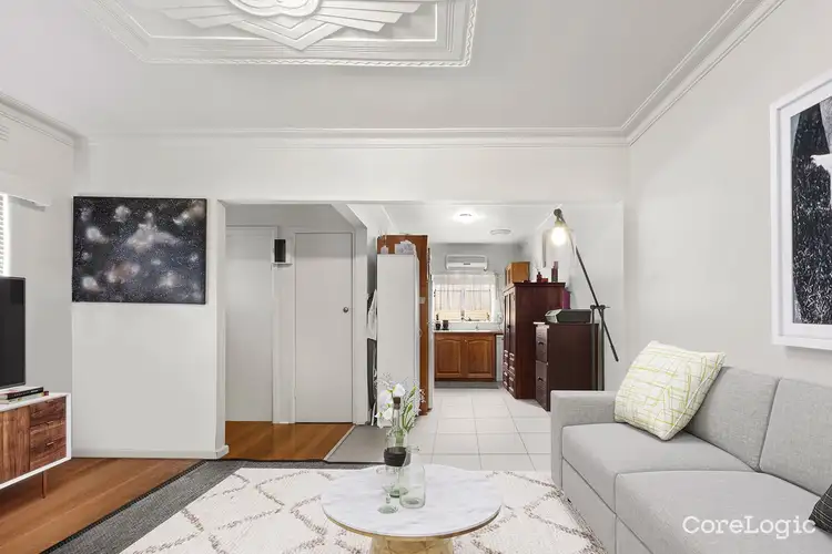 Main view of Homely unit listing, 5/2 Alexandra Avenue, Sunshine VIC 3020