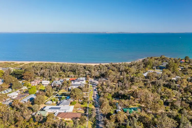 173 Balnarring Beach Road, Balnarring Beach VIC 3926