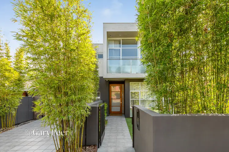 13 Raphael Street, Caulfield North VIC 3161