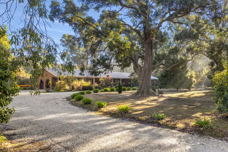 43 Deakin Court