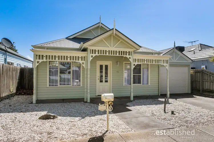 33 Lancaster Drive, Point Cook VIC 3030