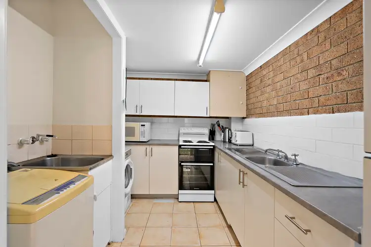 1/7 Croydon Road, Logan Central QLD 4114