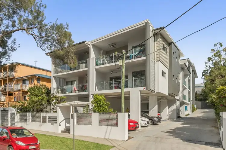 8/12 Montrose Road, Taringa QLD 4068