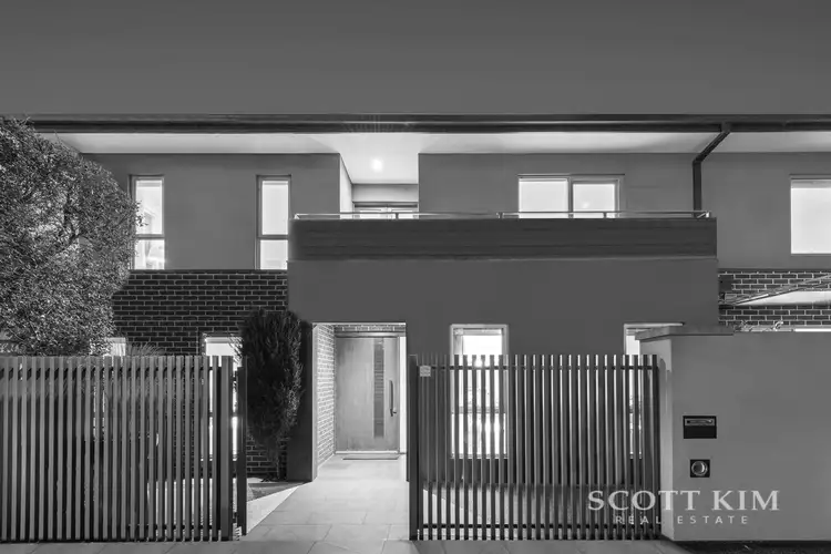 43 High Street Road, Ashwood VIC 3147