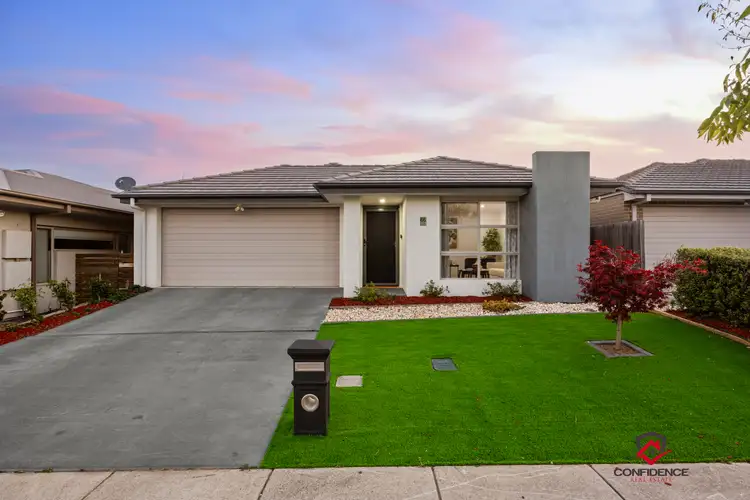 66 Greg Urwin Circuit, Casey ACT 2913