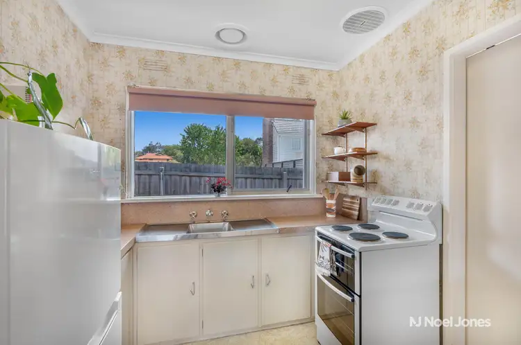 Third view of Homely unit listing, 2/2 Jilmax Court, Forest Hill VIC 3131