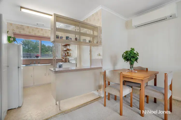 Fourth view of Homely unit listing, 2/2 Jilmax Court, Forest Hill VIC 3131