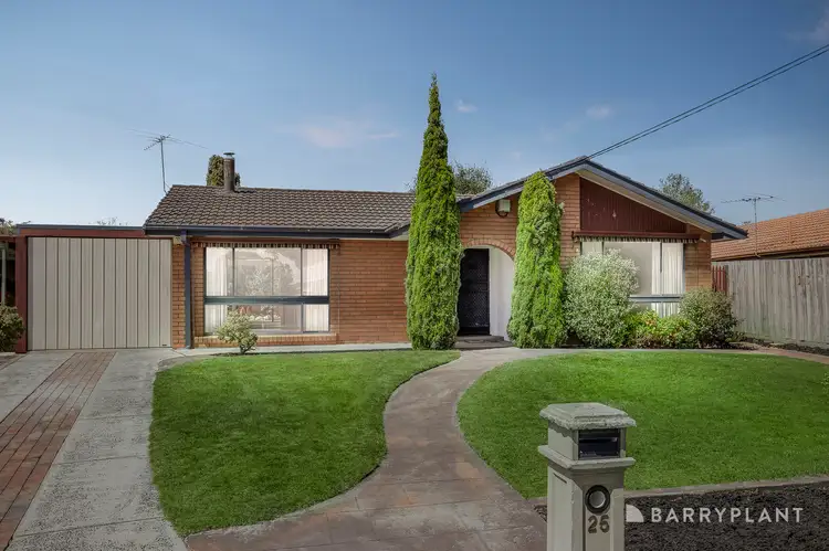 25 Bayville Drive, Dingley Village VIC 3172