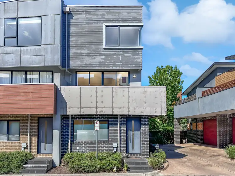 1 Aviary Grove, Thornbury VIC 3071