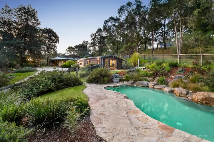 150 Haleys Gully Road, Hurstbridge VIC 3099