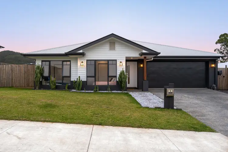 4 Goshawk Street