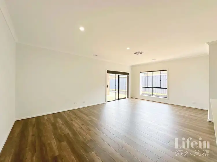 Fourth view of Homely house listing, 2 Heart Loop, Clyde North VIC 3978