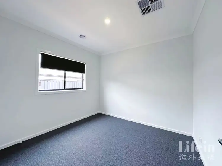 Fifth view of Homely house listing, 2 Heart Loop, Clyde North VIC 3978