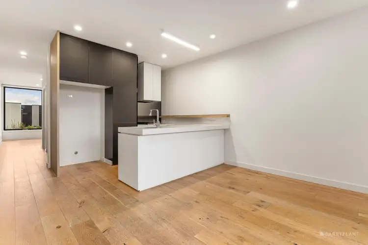 Fifth view of Homely unit listing, 18 Harvest Court, Doncaster VIC 3108