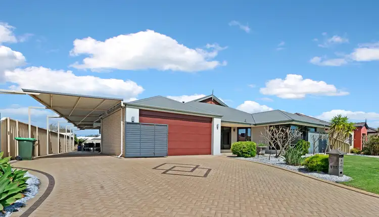 Main view of Homely house listing, 10 Kalang Way, Millbridge WA 6232