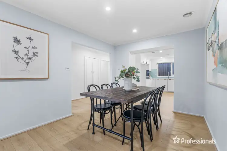 Sixth view of Homely house listing, 5 Doubell Close, Glen Waverley VIC 3150