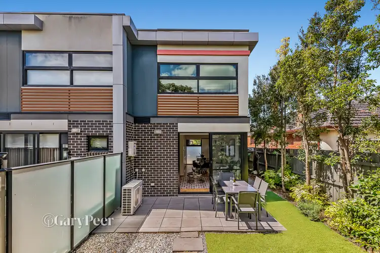 1/10 Emily Street, Carnegie VIC 3163