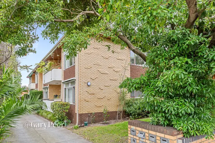 4/4 Bambra Road, Caulfield North VIC 3161