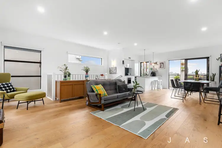 12/19 Mullenger Road, Braybrook VIC 3019