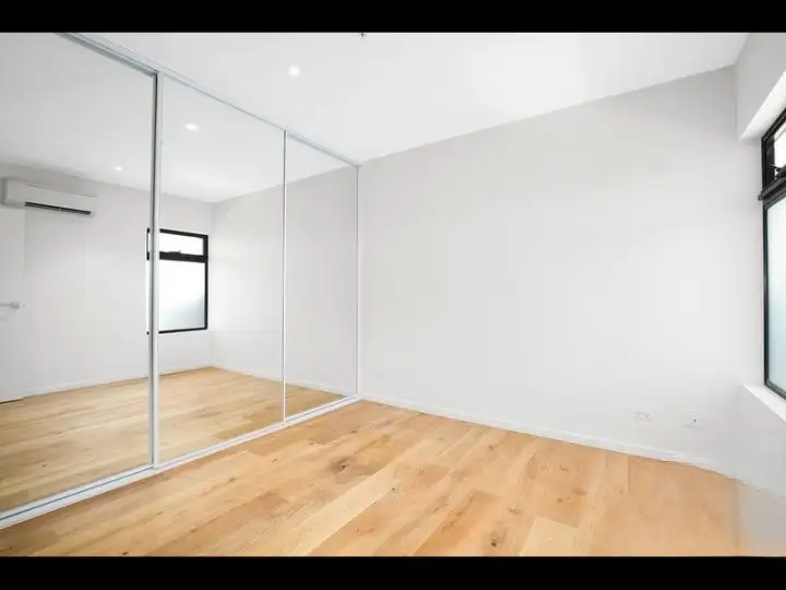 Fourth view of Homely apartment listing, 2/891 Toorak Road, Camberwell VIC 3124